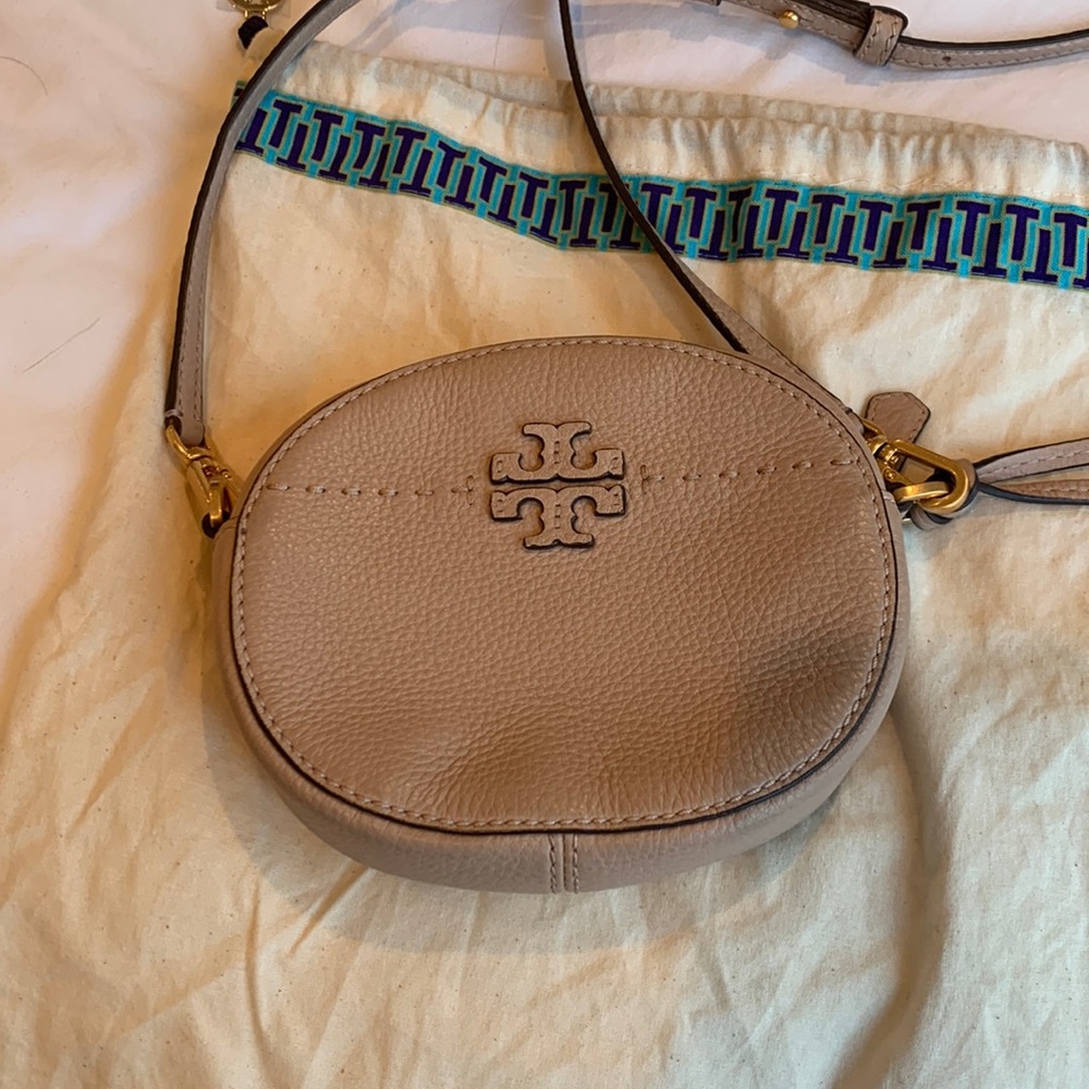 Tory Burch Sand (Tan) Round Camera Bag EUC